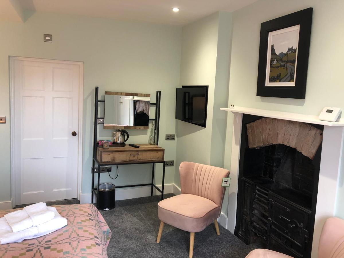 Mount Street House Bed and Breakfast Brecon Exteriör bild