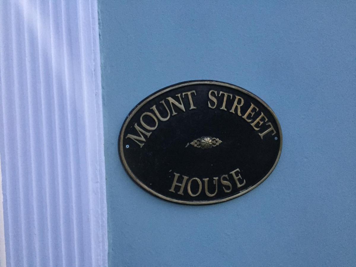 Mount Street House Bed and Breakfast Brecon Exteriör bild